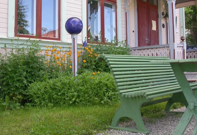 Månsåsen Bed & Breakfast