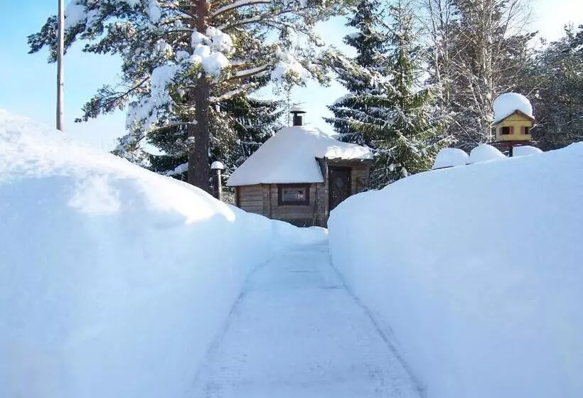 Nya Skogsgården Hostel