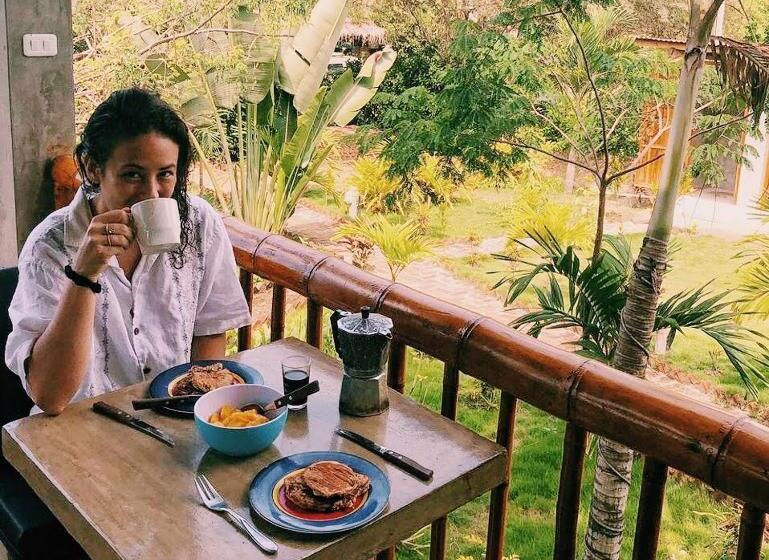 Herberge Hermanos Perdidos Surf