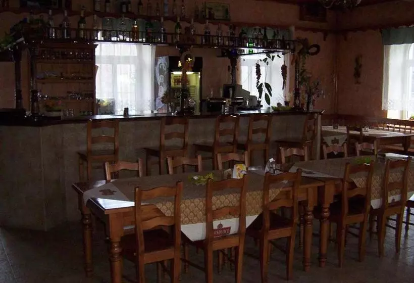 Majatalo Penzion U červených Vrat