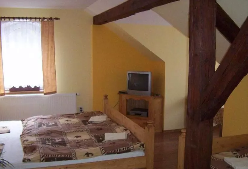 Majatalo Penzion U červených Vrat