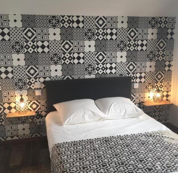 تختخواب و صبحانه Caloupilé