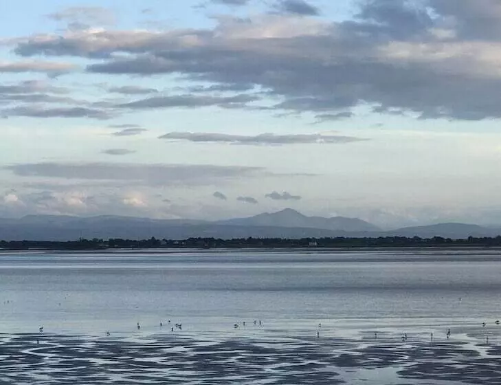 Aamiaismajoitus (B&B) The Waterside Rooms