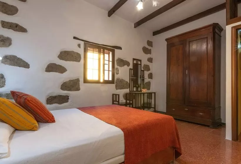 Casa De Vacaciones En El Zumacal