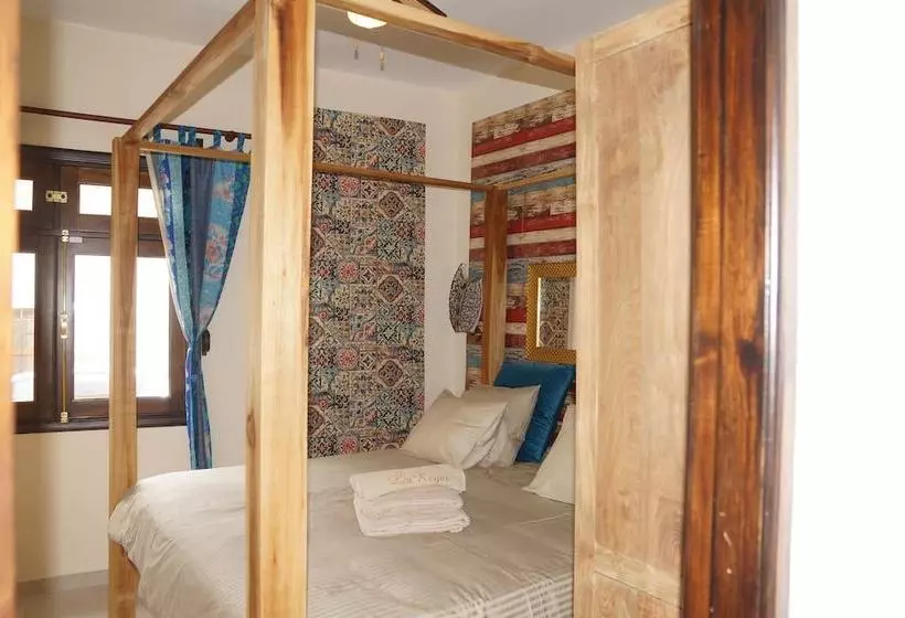 Los Reyes Casa Zen