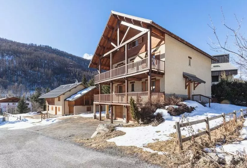 レジデンス Chalet Clos Gauthier