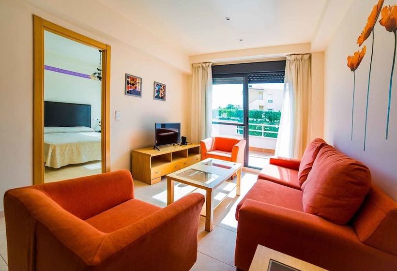 Apartamentos Adaria Vera