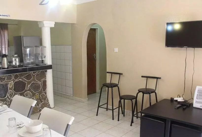 تختخواب و صبحانه Bj&t Vacation Homes