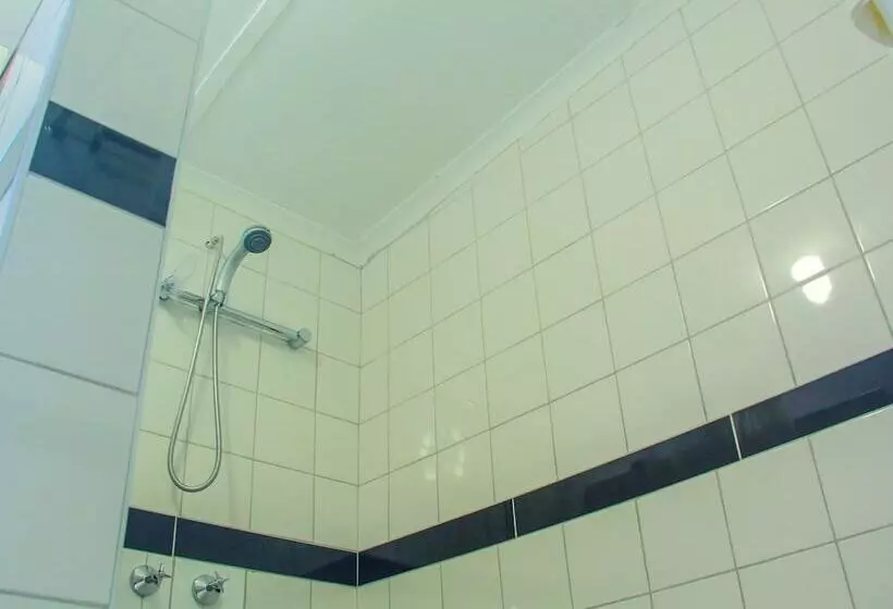 تختخواب و صبحانه Bj&t Vacation Homes