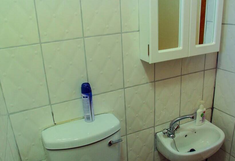 تختخواب و صبحانه Bj&t Vacation Homes