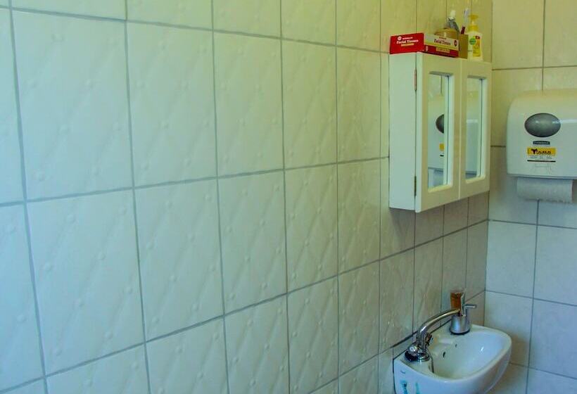 تختخواب و صبحانه Bj&t Vacation Homes