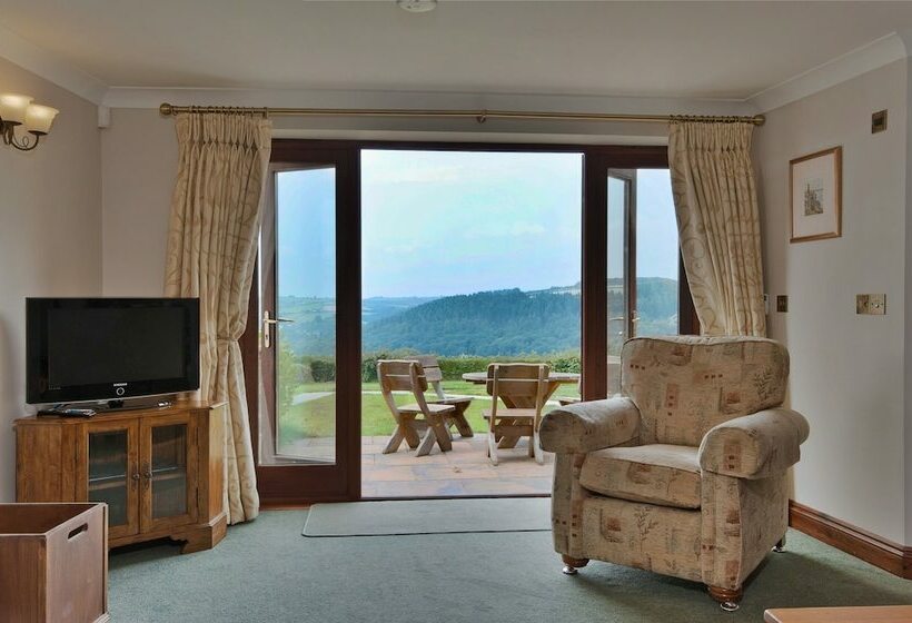 Green Acres Cottages