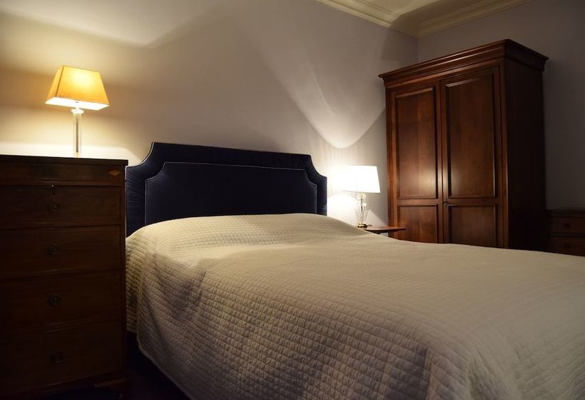 Home With Roof Terrace Hampstead Village