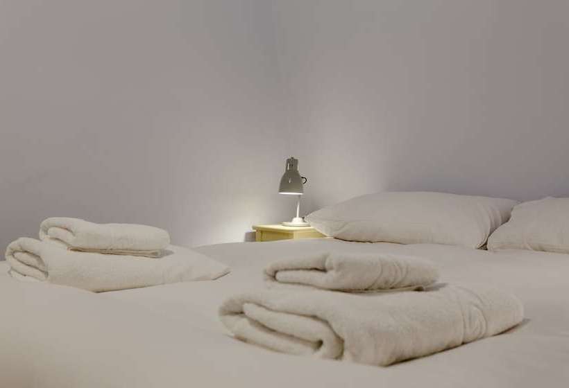 Home With Roof Terrace Hampstead Village