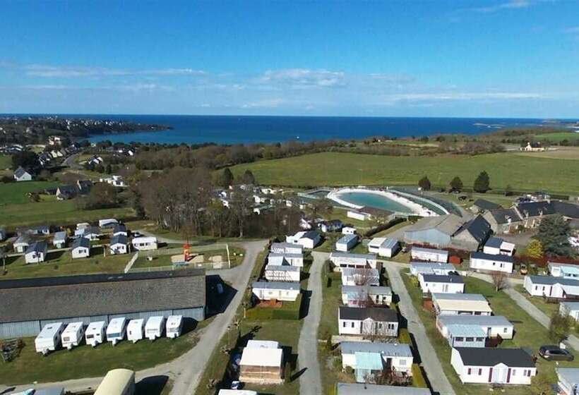 ホテル Camping Pen Guen