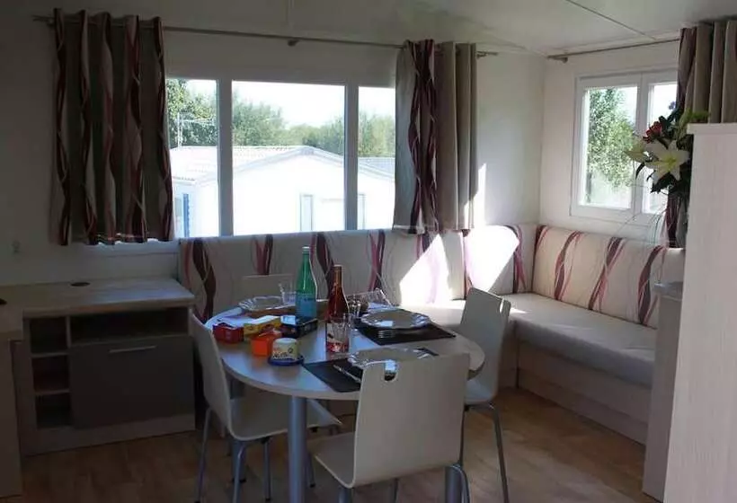 ホテル Camping Pen Guen