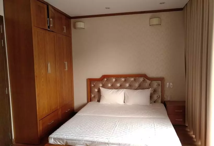 Hotelli Halong And Me