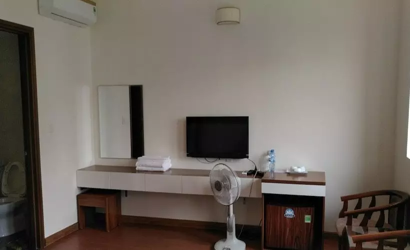 Hotelli Halong And Me