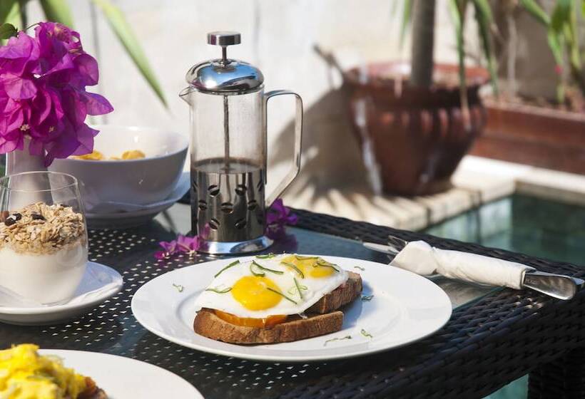 호텔 Kerensia Private Pool Villas