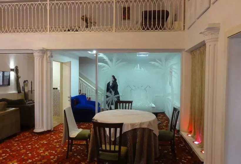 هتل Park Villa