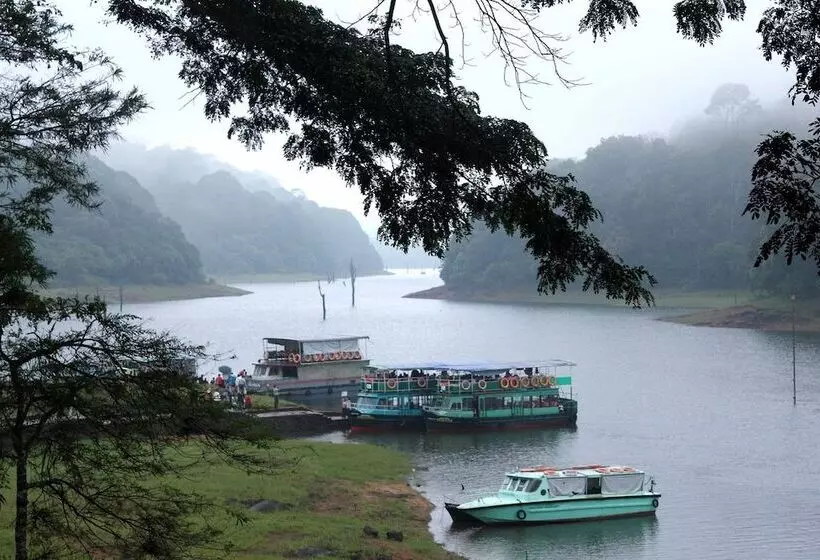 Hotelli Spice Villa Thekkady