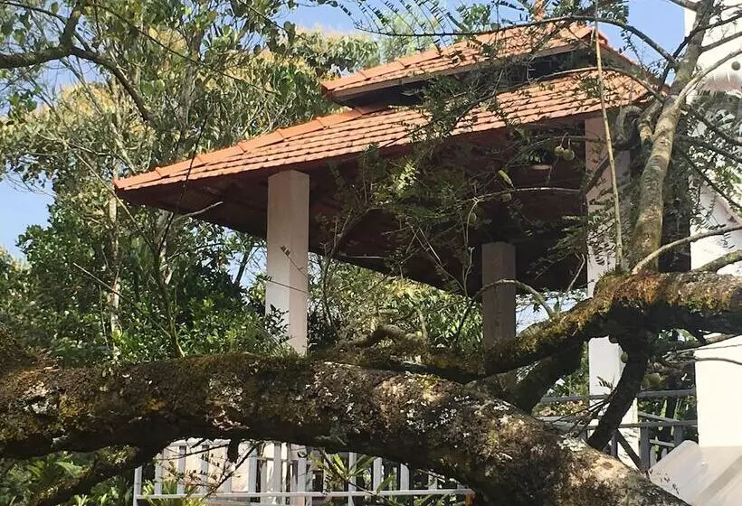 Hotelli Spice Villa Thekkady