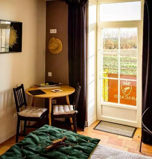 Majatalo Abacard Home Chambre D Hôtes Adult Only