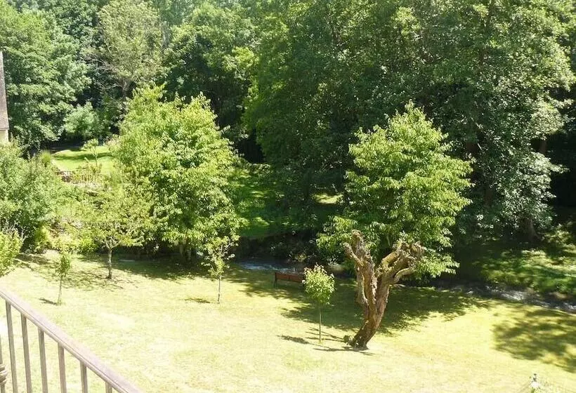 Majatalo Chambres D'hôtes & Gites Pouget