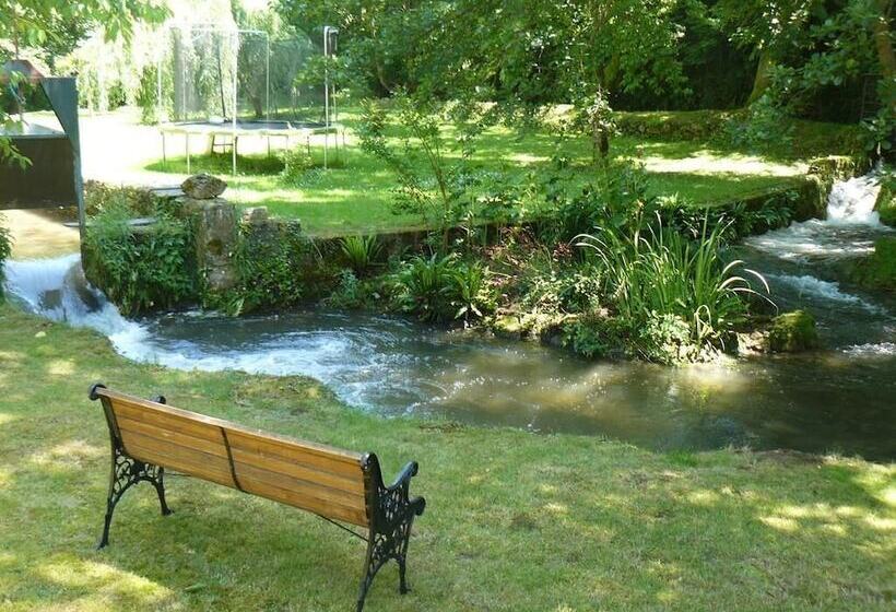 ペンション Chambres D'hôtes & Gites Pouget