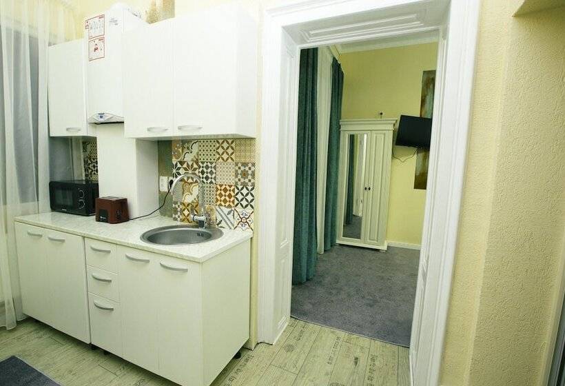 پانسیون Charma Residence