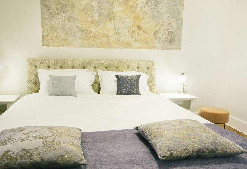 پانسیون Charma Residence