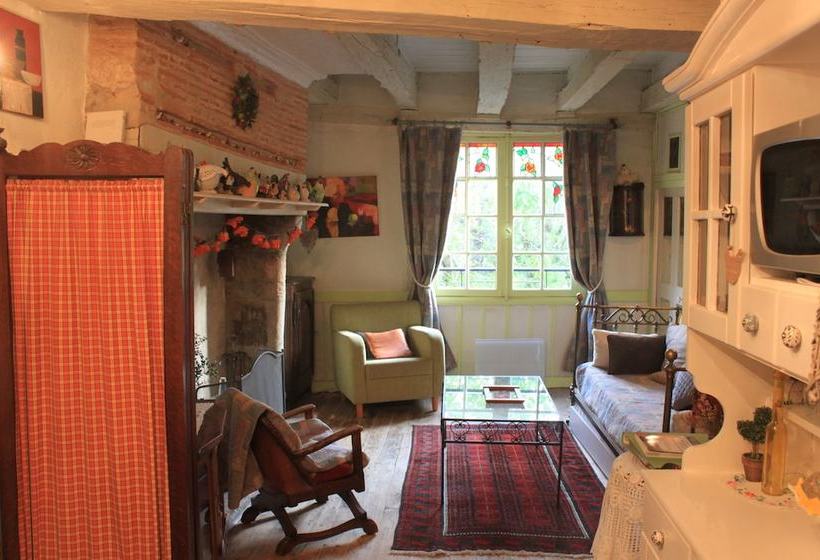 بنسيون Relais De La Mirpe