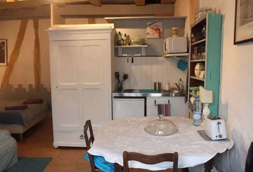 Majatalo Relais De La Mirpe