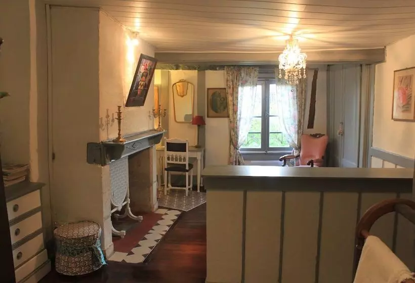 Majatalo Relais De La Mirpe