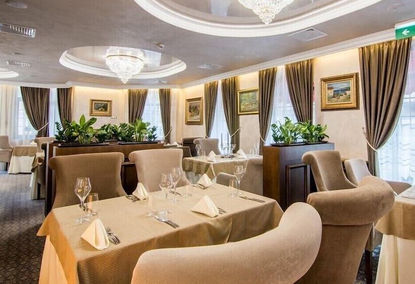 Residence City Garden Certificate Of Excellence 3rd Place In Top 10 Best Five Stars City Hotels Fo