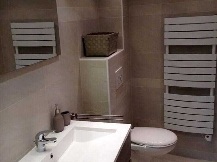 אתר נופש Hameau Des Claudins