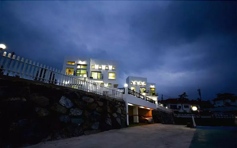 Sun And Moon Pension