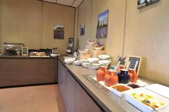 בית מלון כפרי Tulip Inn Meerkerk