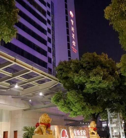 Baolong Hotel Shanghai