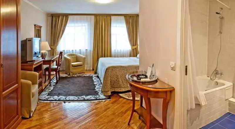 فندق Jouk Jacque