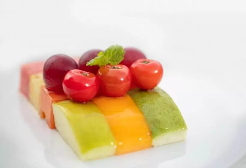 فندق Earls Regency