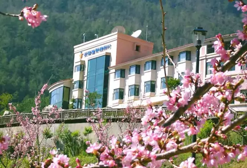 Hoya Resort Hotel Wuling