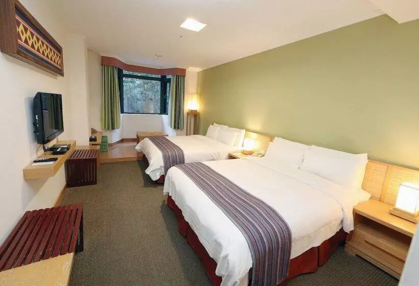 Hoya Resort Hotel Wuling