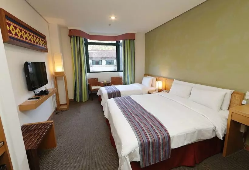 Hoya Resort Hotel Wuling