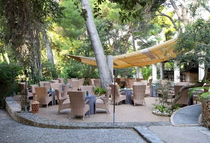 Отель Lago Garden Apartsuites & Spa