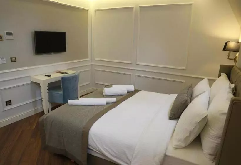 Mina Hotel   Special Category