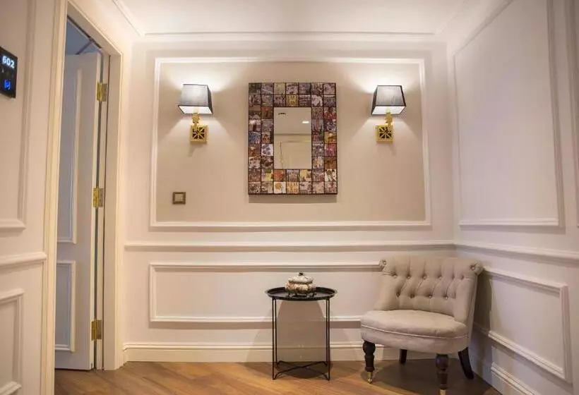 Mina Hotel   Special Category