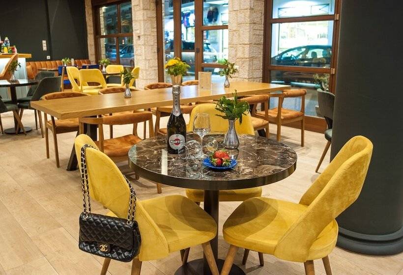 Hotell Parnassos Delphi