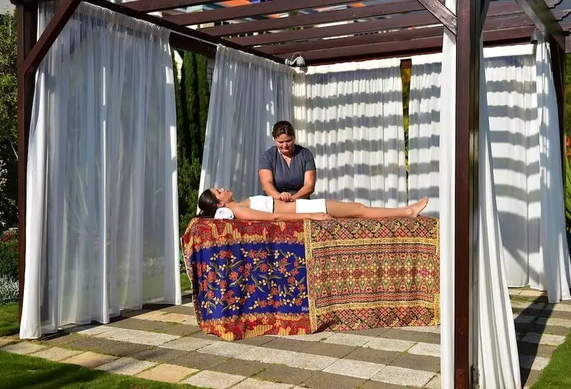 Pestana Grand Ocean Resort