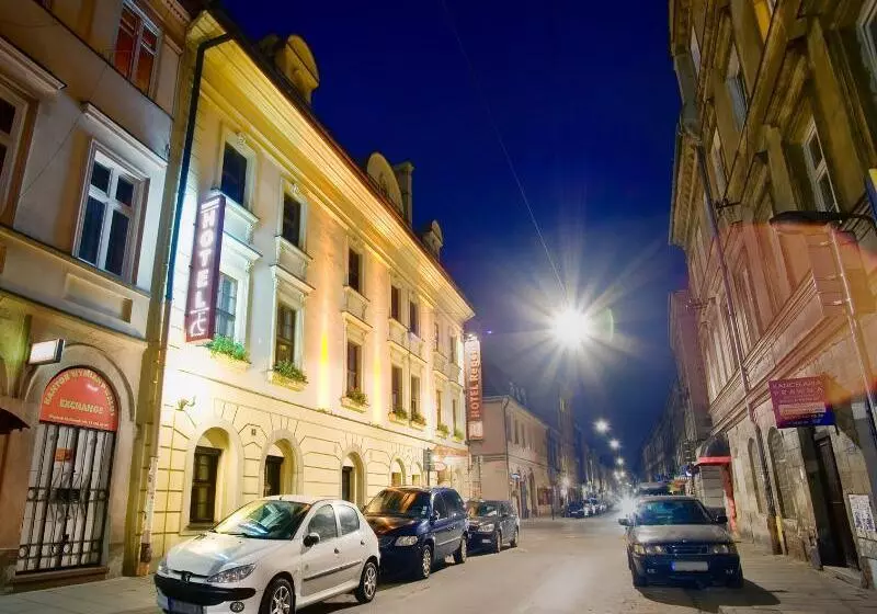 בית מלון כפרי Regent